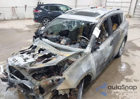 2016 Toyota Rav4 Limited z USA, uszkodzony, nr VIN 2T3DFREVXGW513481